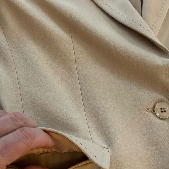 The Limited Tan Cropped Lined Blazer Size 6 - Picture 4 of 12